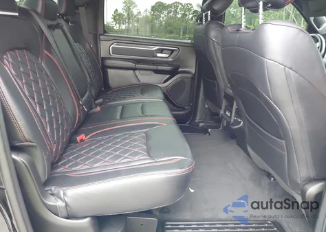 2021 Ram 1500 Big Horn 4X4 5'7 Box z USA, uszkodzony, nr VIN 1C6SRFFT8MN761622